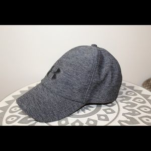 Women’s under Armour hat
